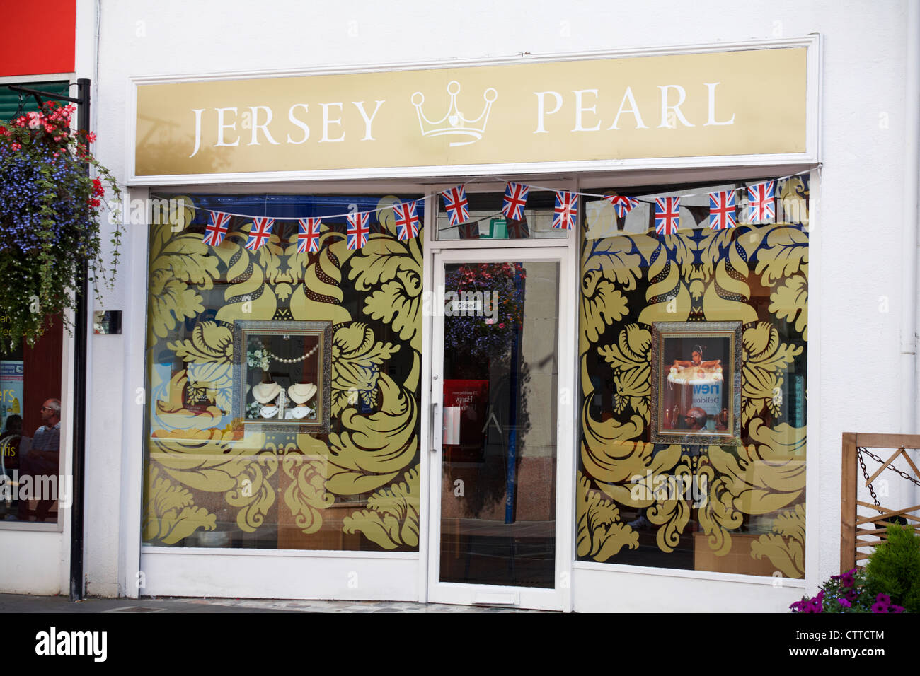 Jersey Pearl shop a St Helier, Jersey in luglio Foto Stock
