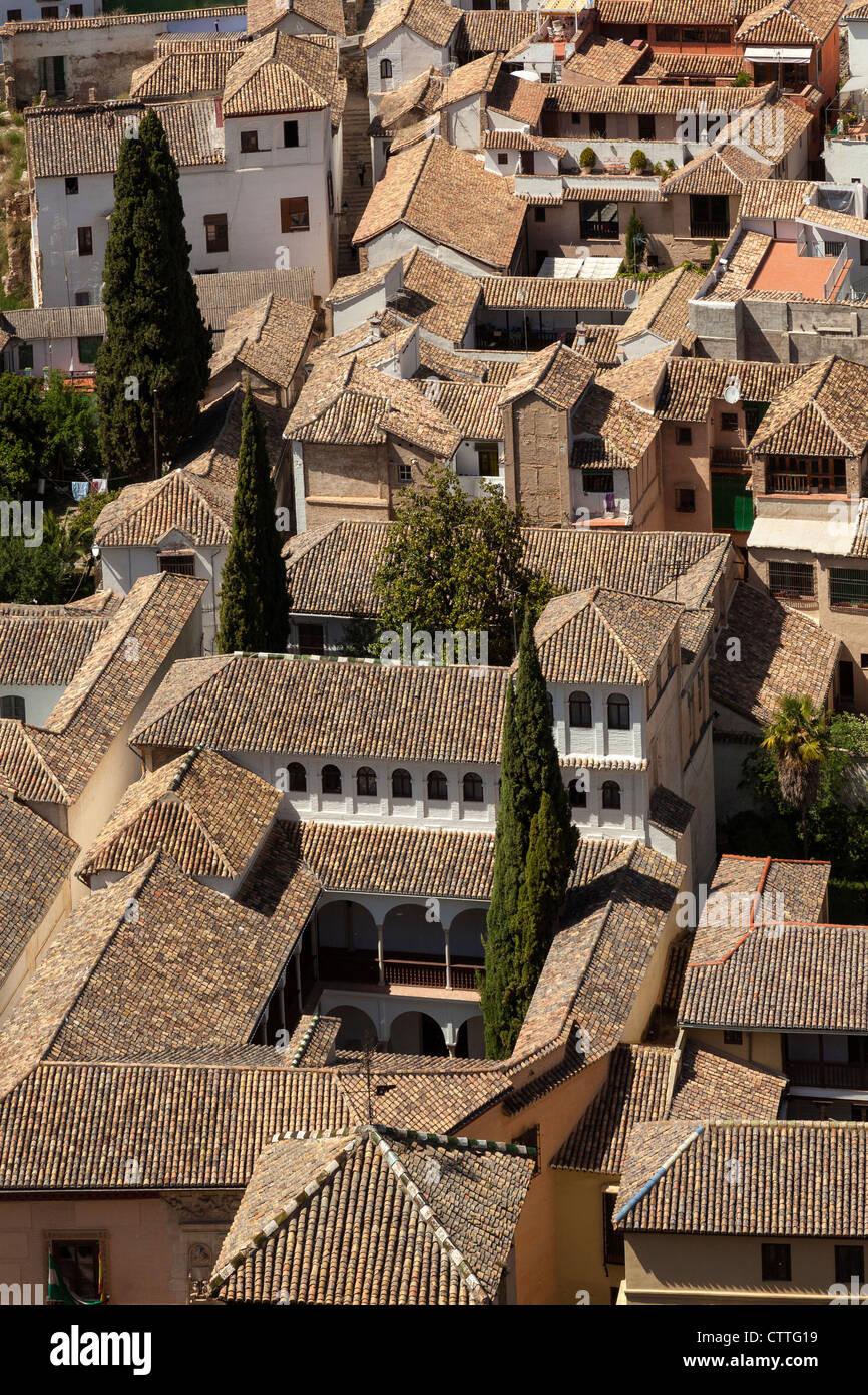 Tetti di El Albaycin, Granada, Andalusia, Spagna, Europa. Foto Stock