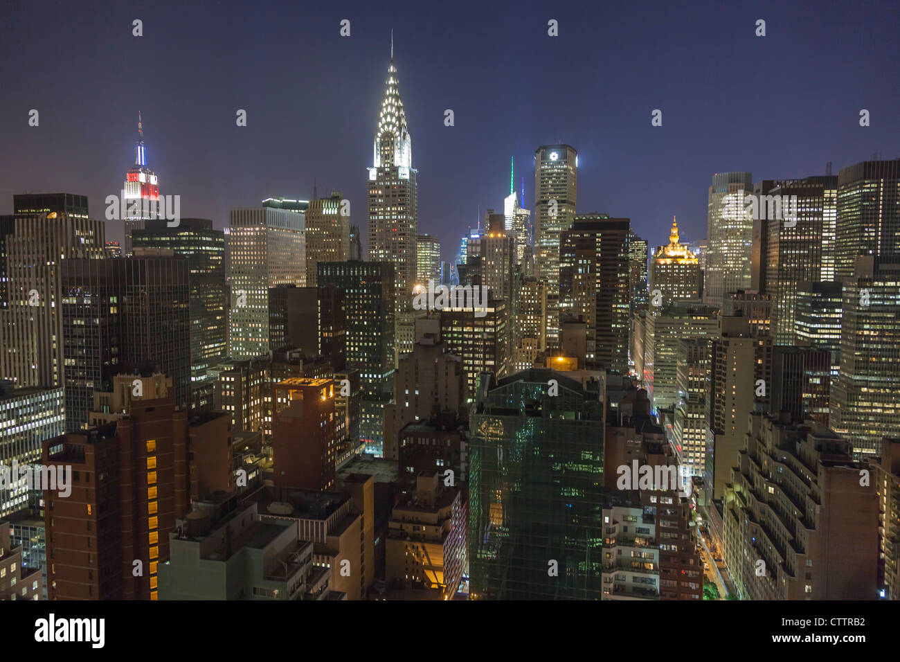 Vista notturna della skyline di New York Foto Stock