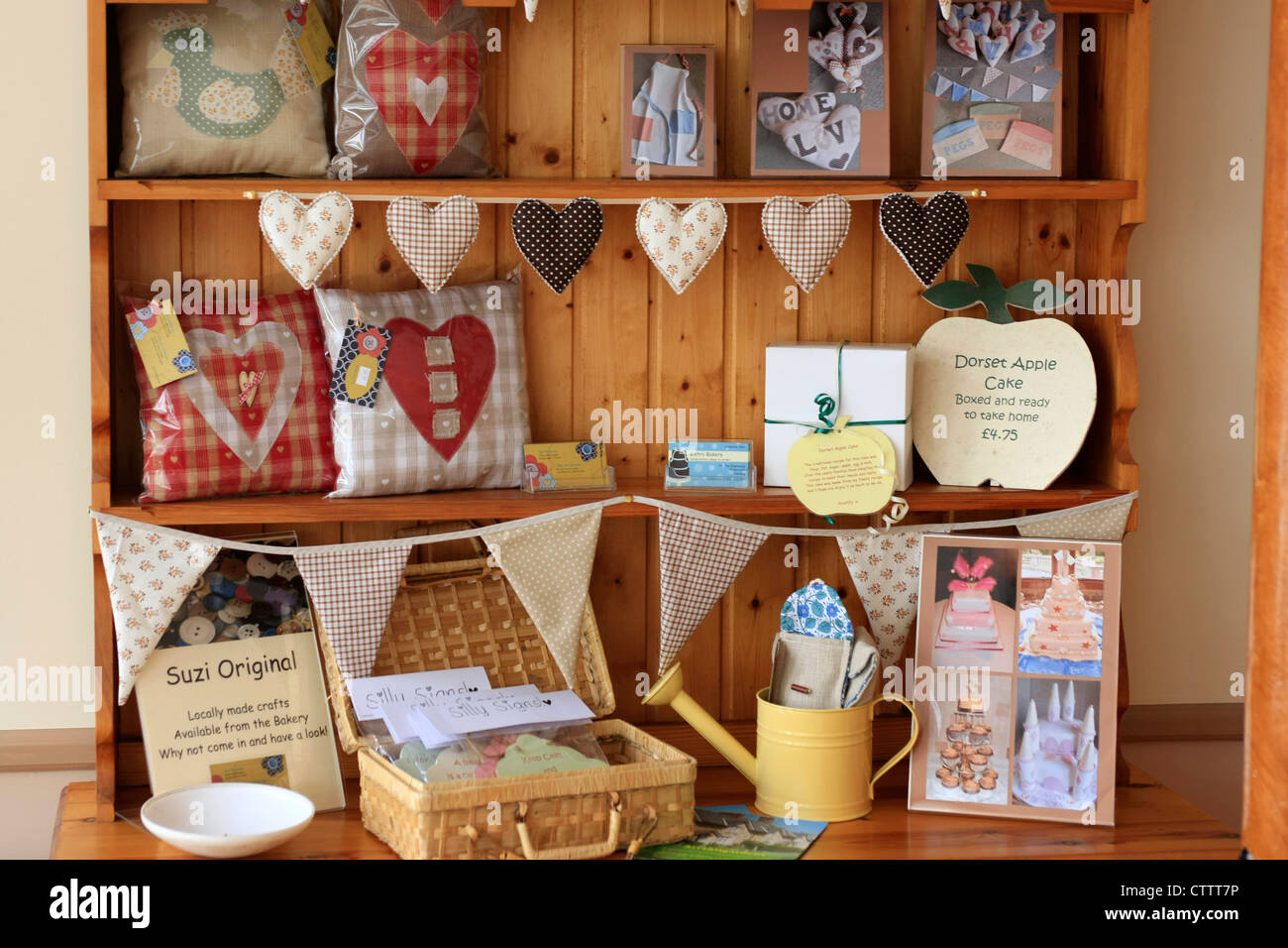 Credenza arredamento interno di un ristorante cafe Foto Stock