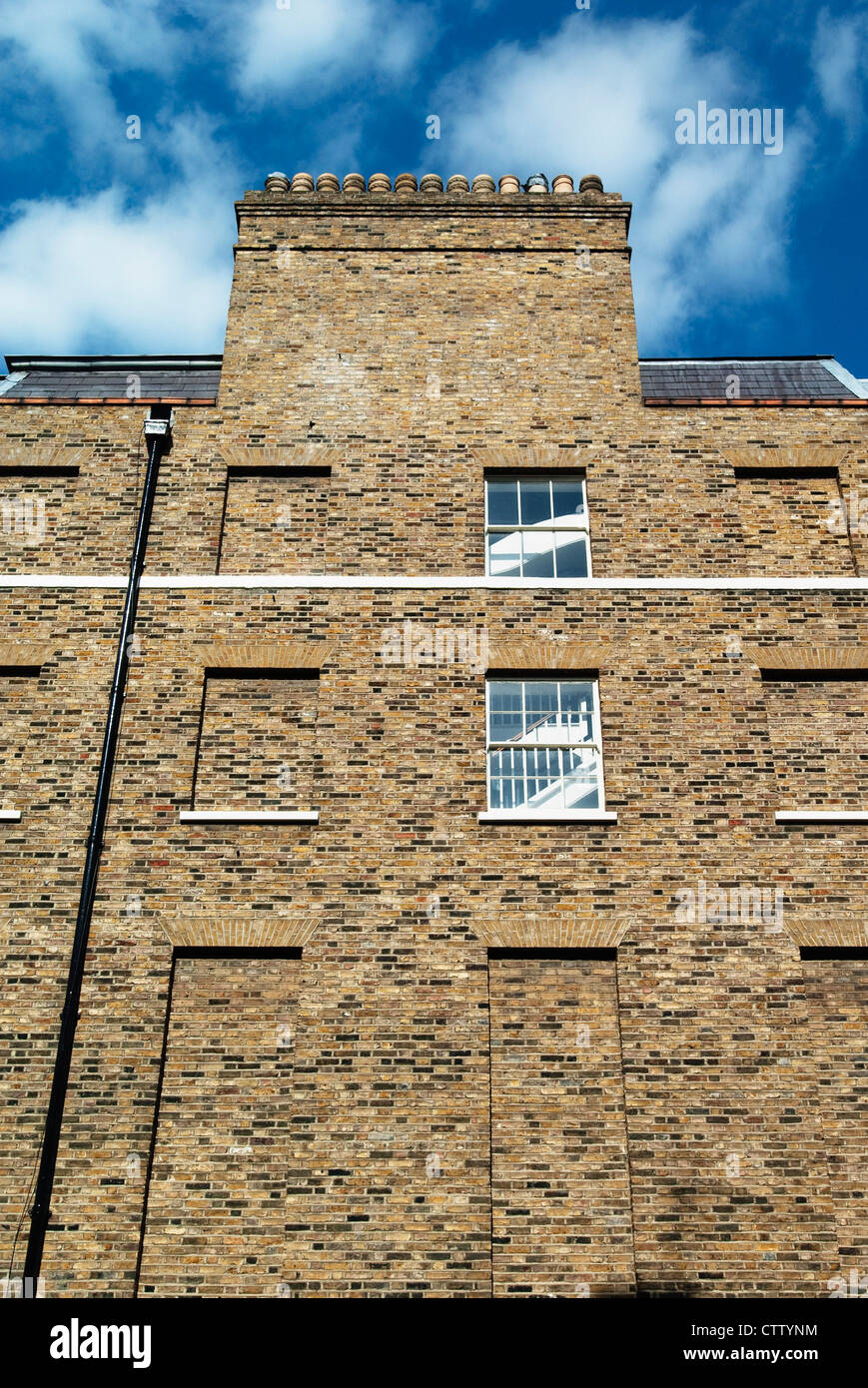 In mattoni di Windows su un periodo georgiano proprietà, Londra, Regno Unito. Foto Stock