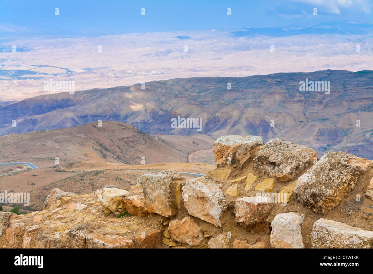 Vista della terra promessa dal Monte Nebo in Giordania Foto Stock