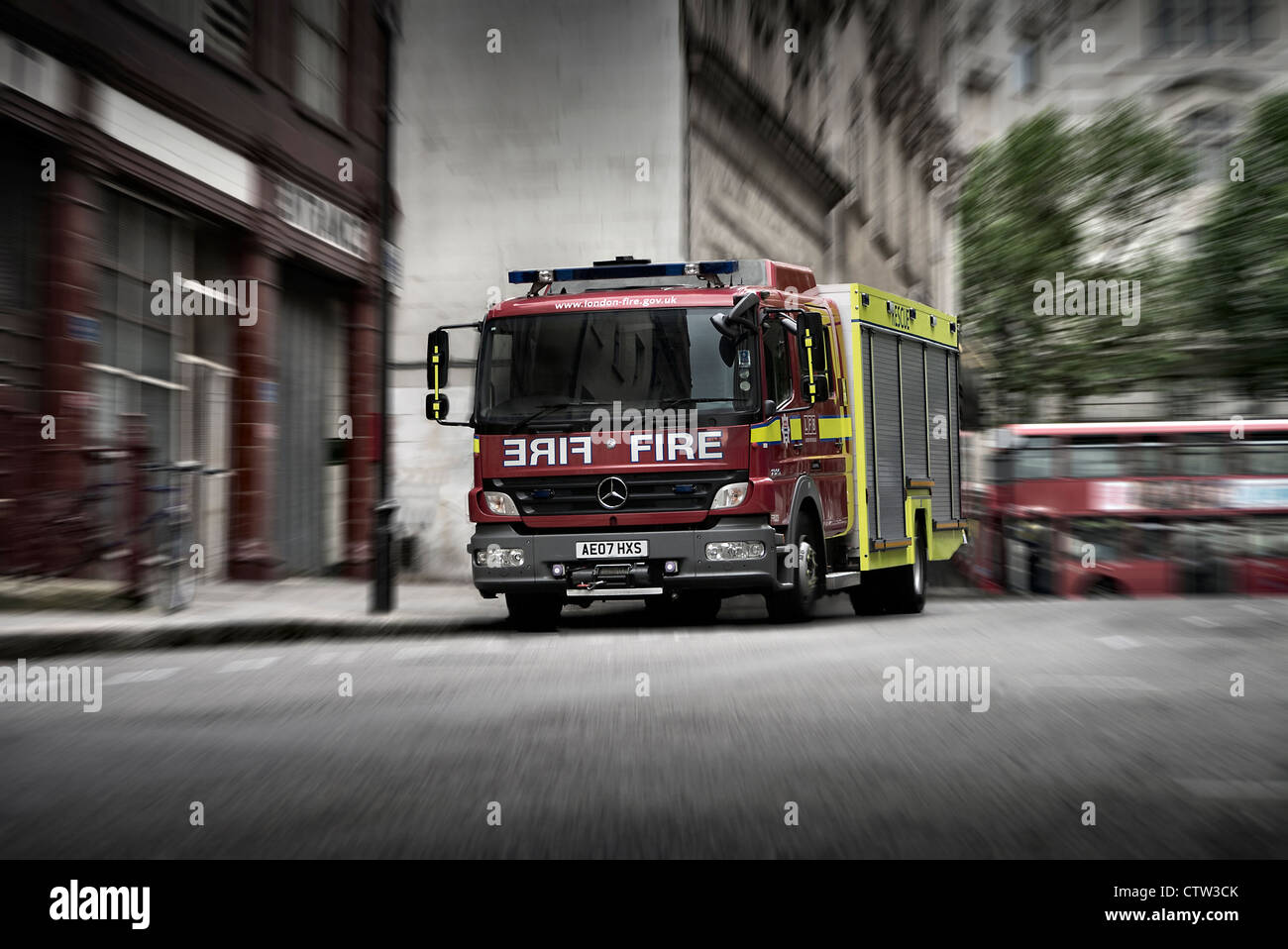 Londra Vigili del Fuoco motore Fire in centro a Londra Foto Stock