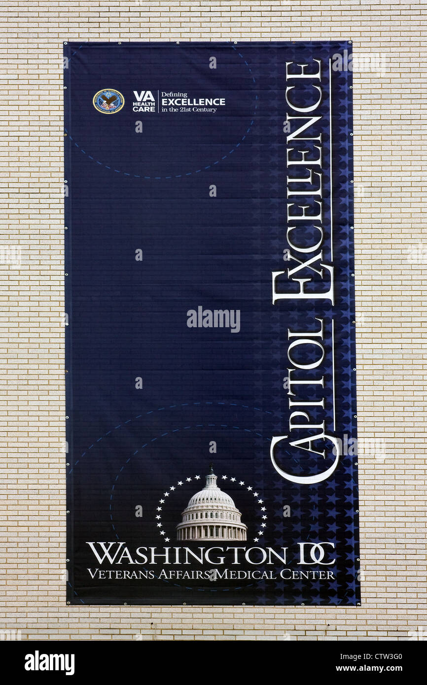 La US Department of Veterans Affairs Medical Center Capitol eccellenza banner sulla parete dell'ospedale in Washington DC Foto Stock