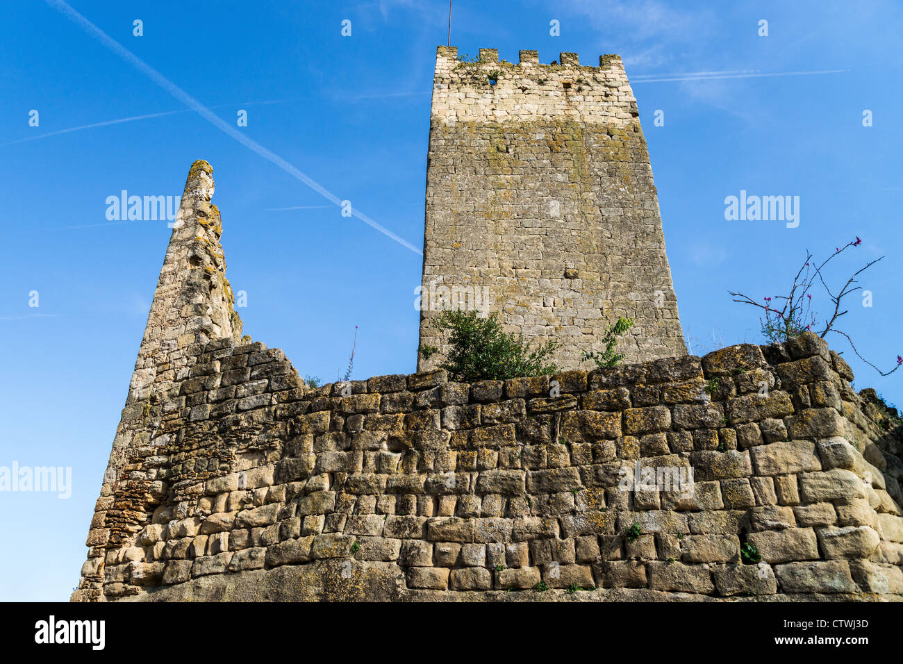 Peratallada, una piccola cittadina medievale in Catalogna, Spagna, dichiarata storico-artistico monumento per la sua architettura medievale. Foto Stock