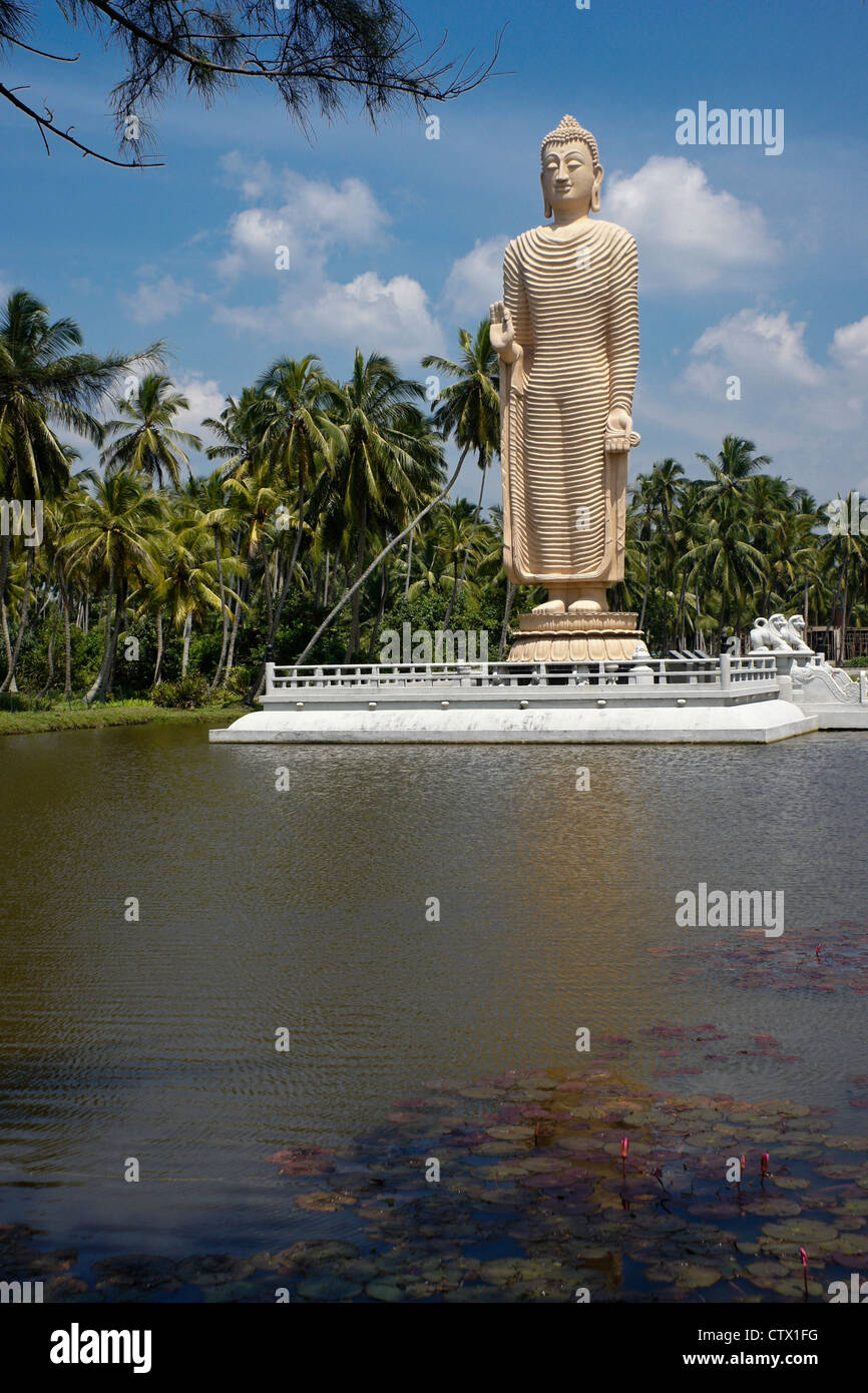 Tsunami Vihara Honganji memorial, Peraliya, Sri Lanka Foto Stock