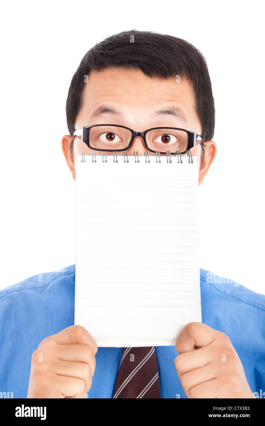 Imprenditore sorpreso holding notebook vuoto Foto Stock