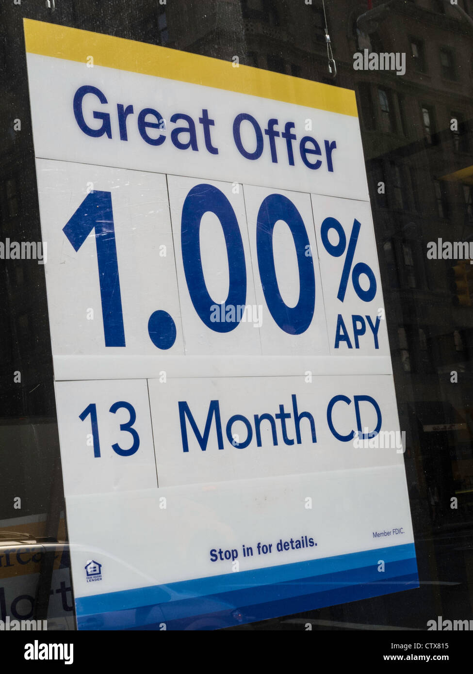 Segno offrendo 1,00% UNA LAMPADINAPY per 13 mese CD, NYC Foto Stock
