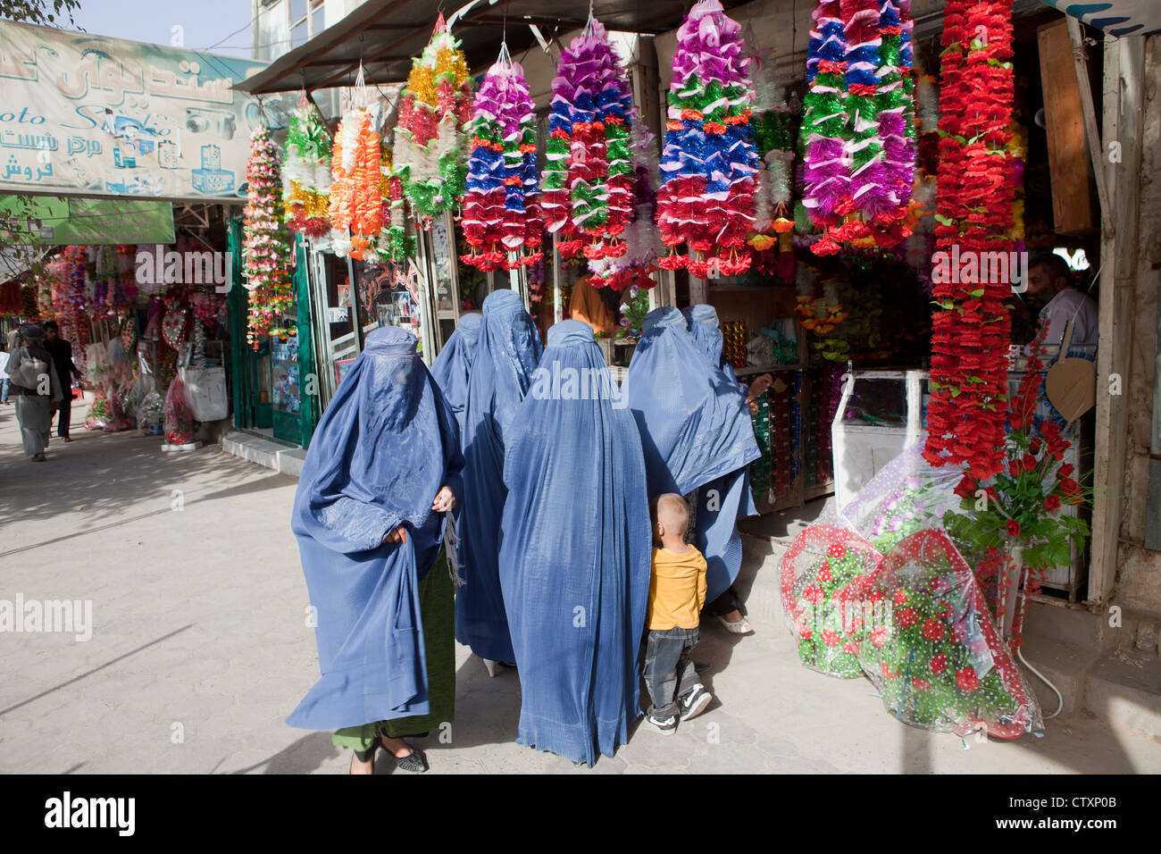 Bazaar nel centro città di Kunduz, Afghanistan Foto Stock