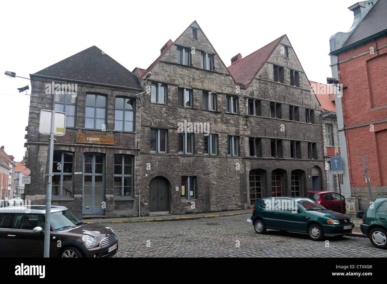 Due case romaniche (risalente al XII secolo) a Tournai, Hainaut, Belgio. Foto Stock