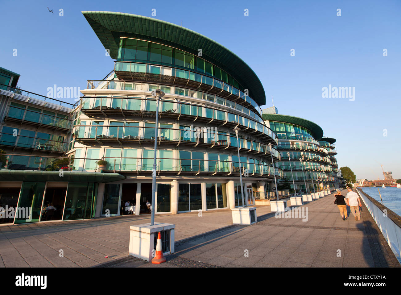 Attico di lusso appartamenti, Eremo Wharf, Wapping High Street, Londra, Inghilterra, Regno Unito. Foto Stock