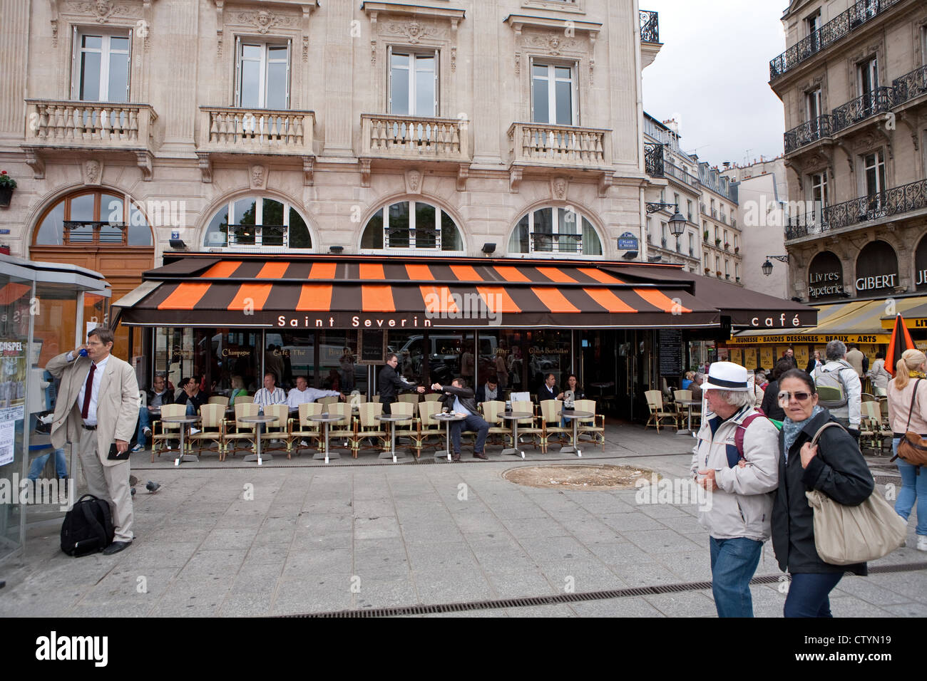 Saint Severin Cafe vicino alla cattedrale di Notre Dame a Parigi Foto Stock