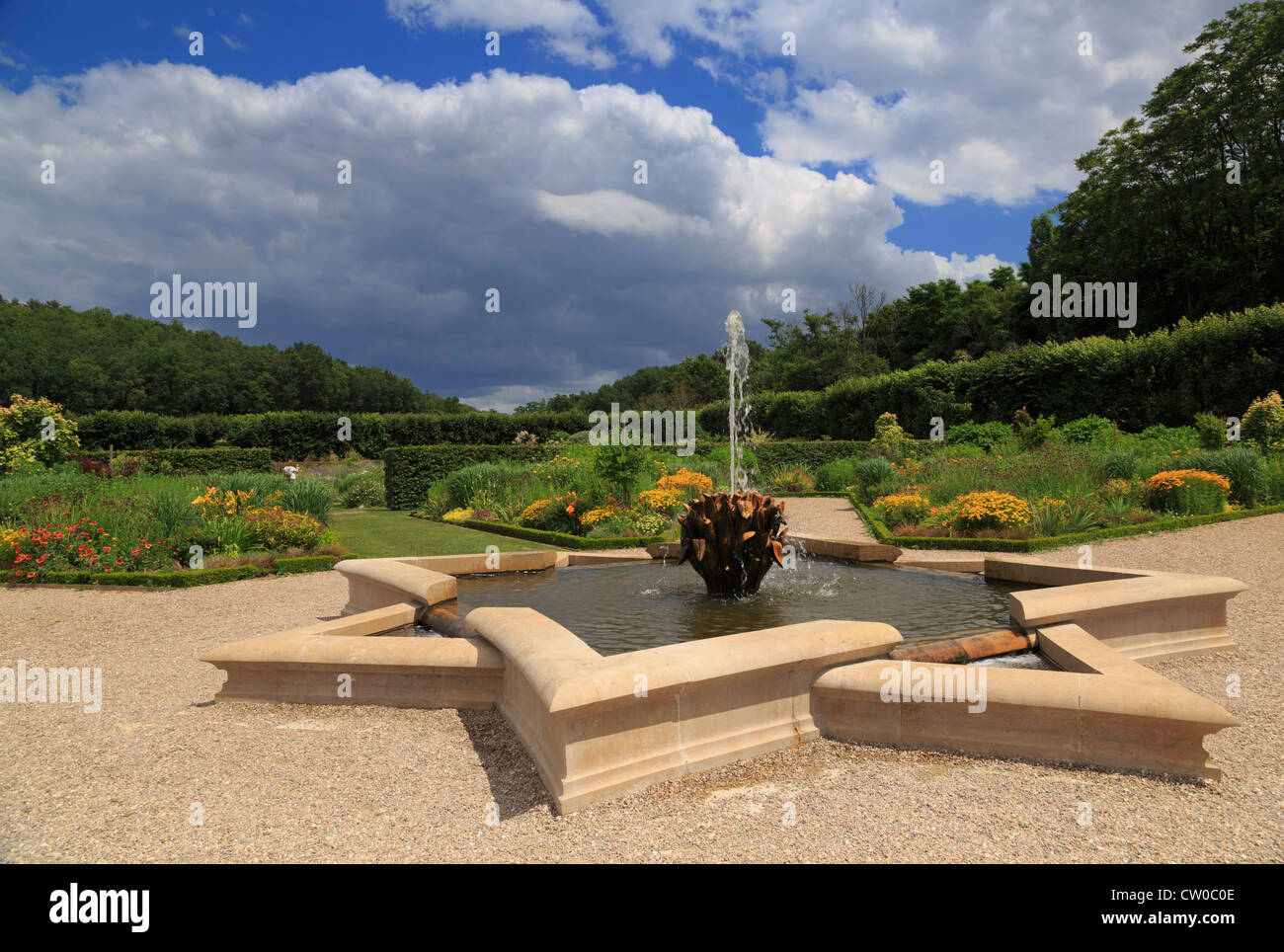Sun Garden, Chateau de Villandry, Valle della Loira. Nuovo giardino nel parco del castello. Aperto nel 2008. Foto Stock