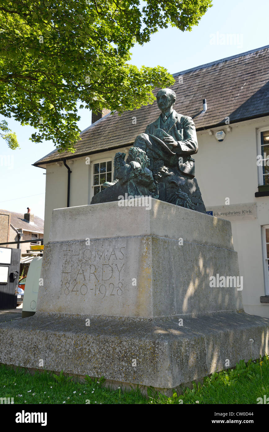 Thomas Hardy statua, il Grove, Dorchester Dorset, England, Regno Unito Foto Stock