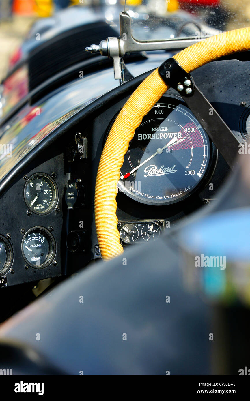 Alcune splendide vetture da Top Gear le ali e le ruote mostrano, 2011. Dalla Ferrari F40's Napier Railtons, aveva tutto! Foto Stock