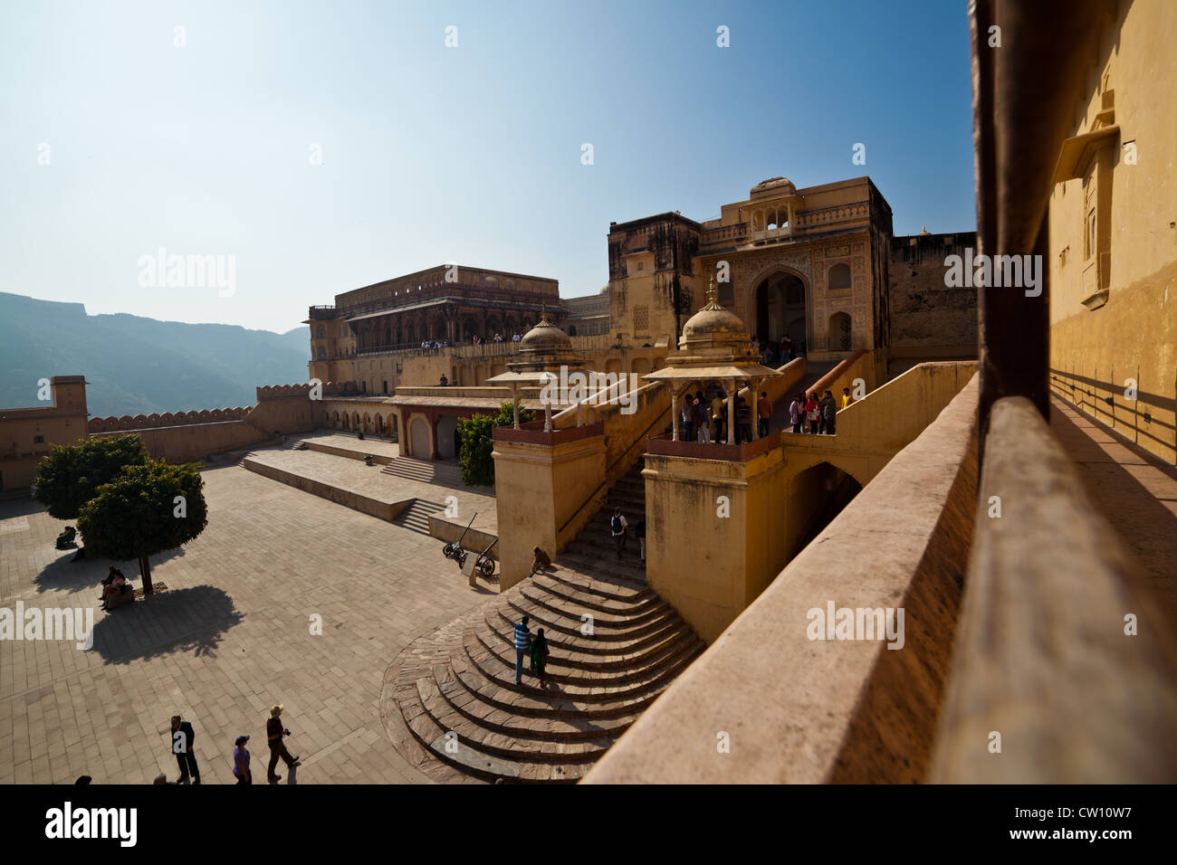 Passi che conducono nel forte di Amber a Jaipur Foto Stock