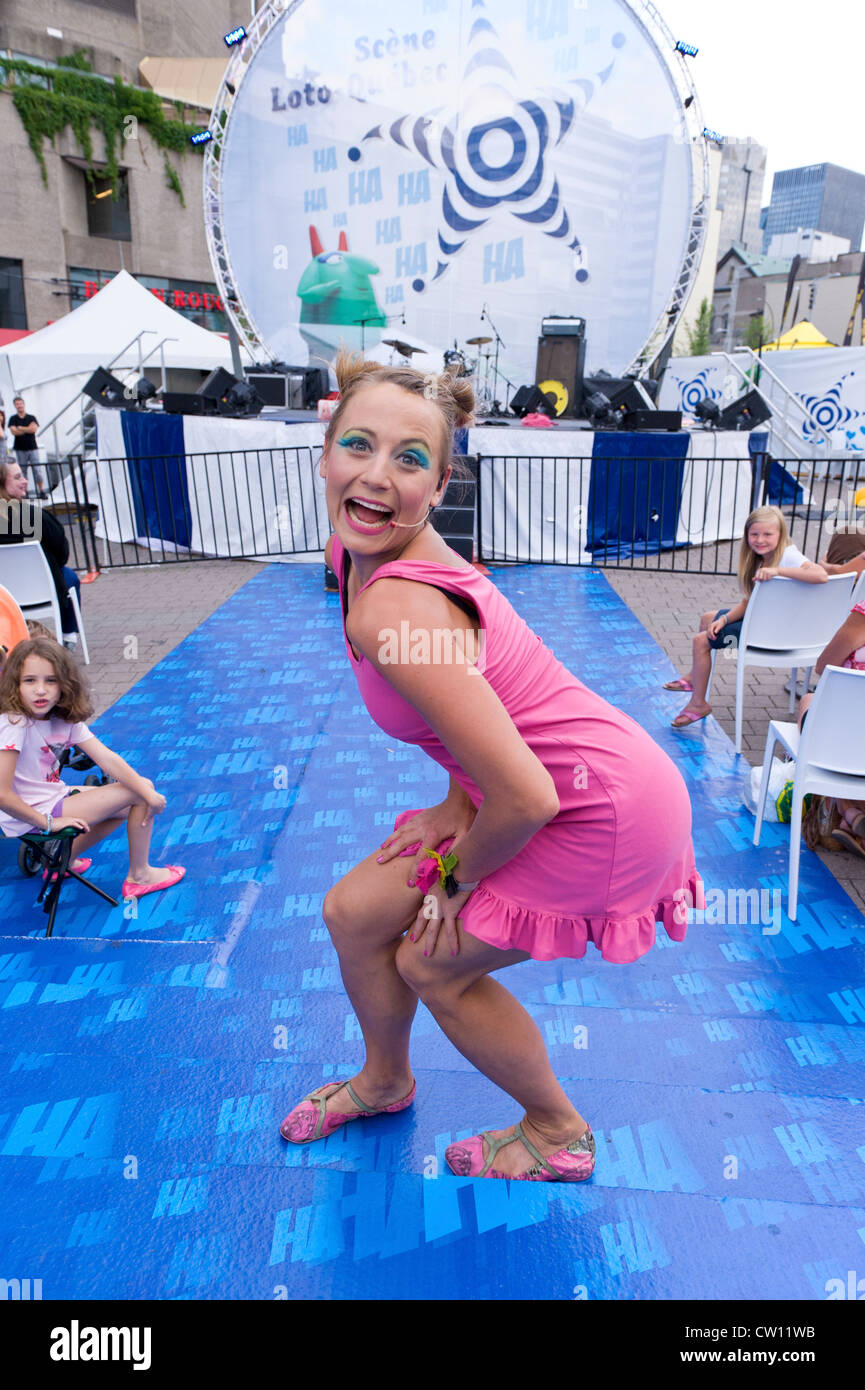 Becky Hoops effettuando al solo per Ride Festival di Montreal, provincia del Québec in Canada. Foto Stock
