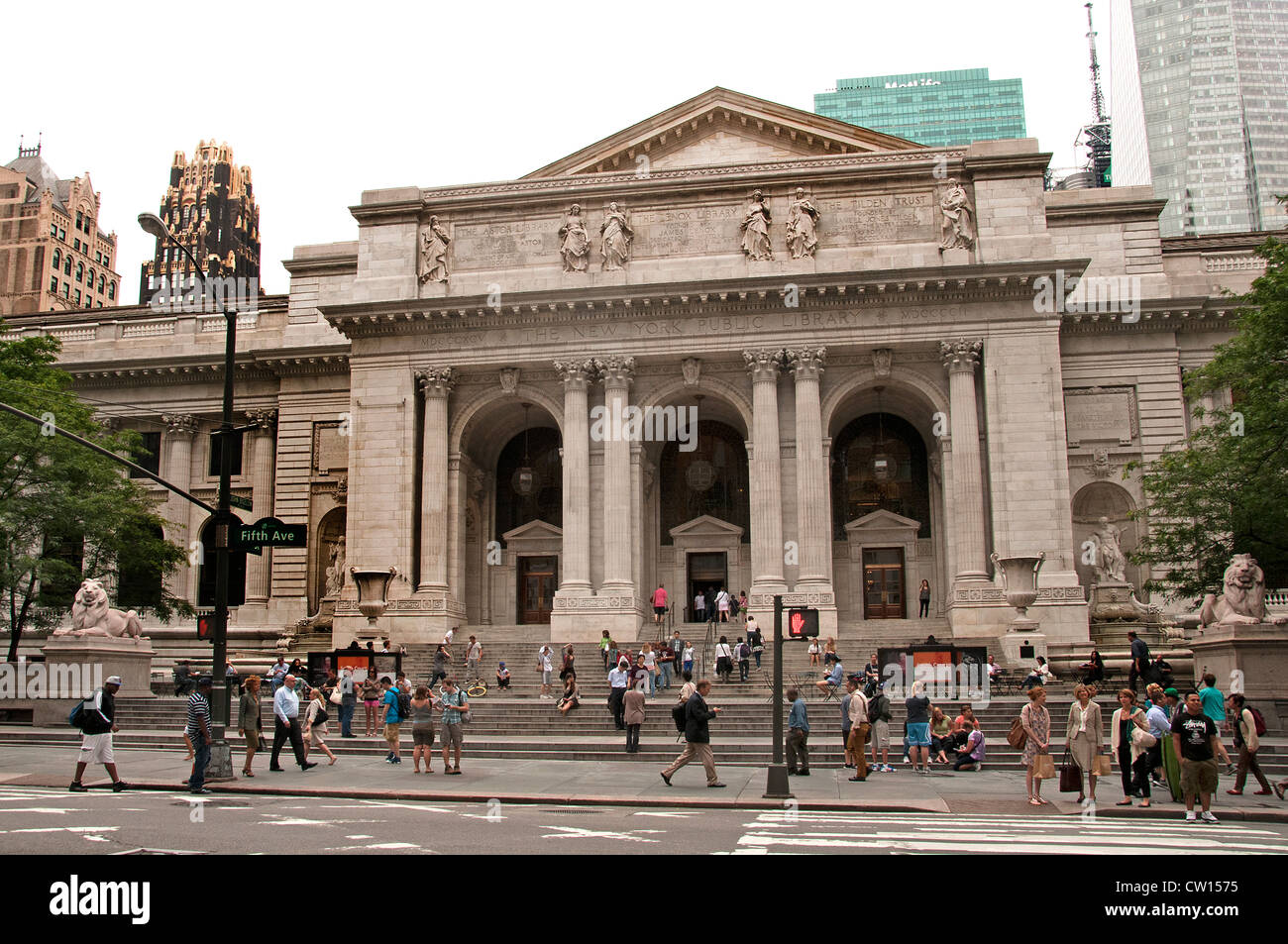 La Biblioteca Pubblica di New York la Quinta Avenue Stati Uniti d'America Foto Stock