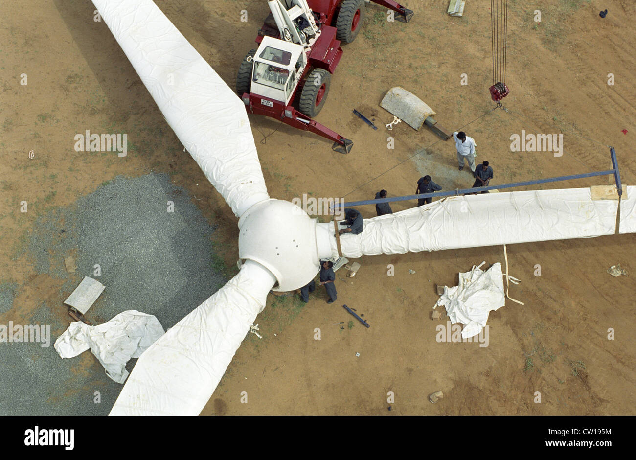 INDIA Tamil Nadu Kannyakumari Cape Comorin , sito in costruzione di Vestas RBB rotore pale per turbine eoliche Foto Stock