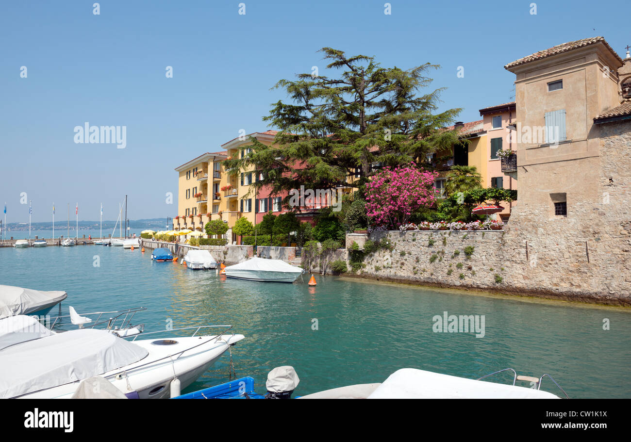 Sirmione Lago di Garda Provincia di Brescia Italia Foto Stock