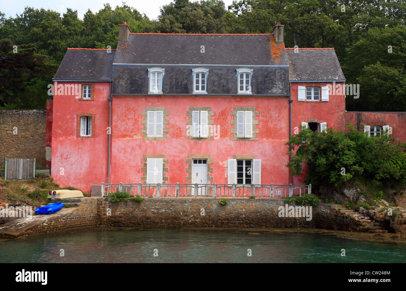Casa Rossa, Porto Anna, La Marle River, Golfe du Morbihan, Vannes, Morbihan, in Bretagna, Francia Foto Stock