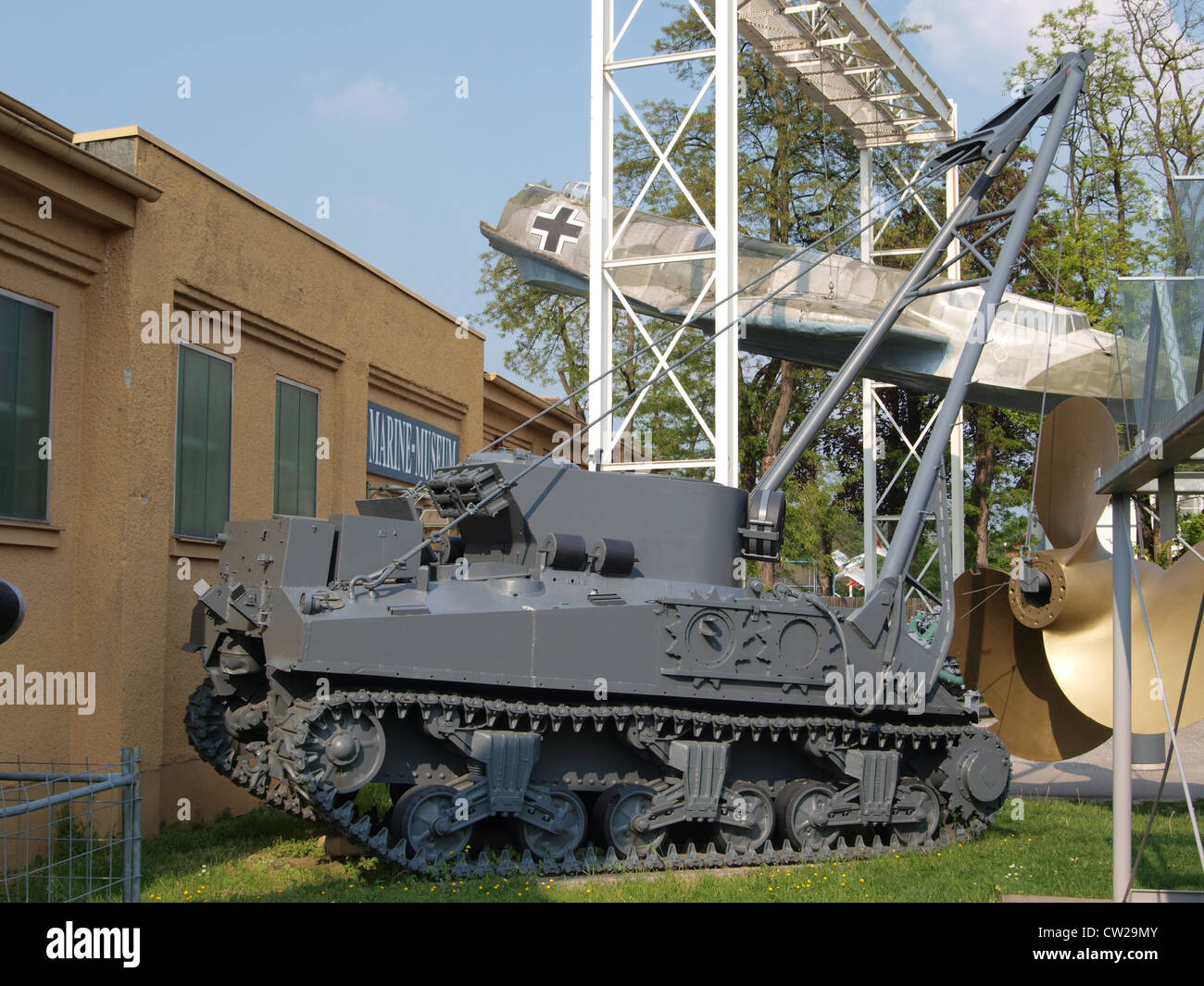 Lo Sherman M32 è un veicolo di recupero dell'esercito statunitense basato sul telaio del carro armato M4 Sherman. Fu utilizzato durante la seconda guerra mondiale per riparare carri armati e rimuovere i detriti dal campo di battaglia. Foto Stock