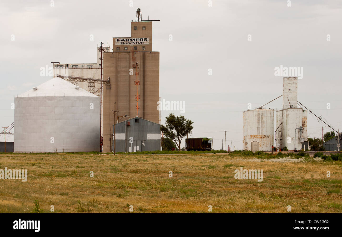 Un elevatore del grano nel Texas Panhandle, 2012 Foto Stock