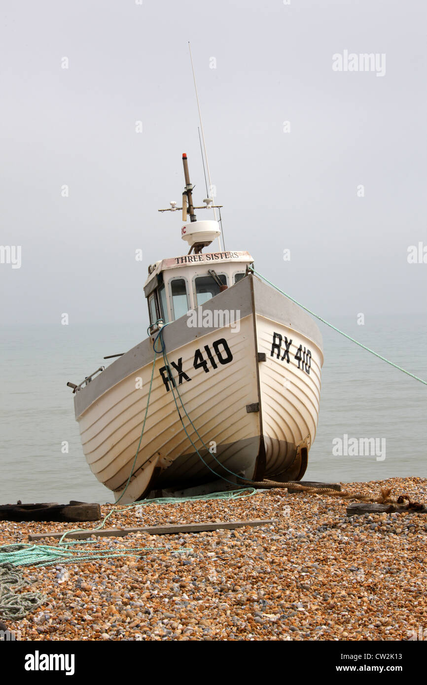Barca da pesca RX410 'Tre sorelle", Dungeness, Kent, Regno Unito Foto Stock
