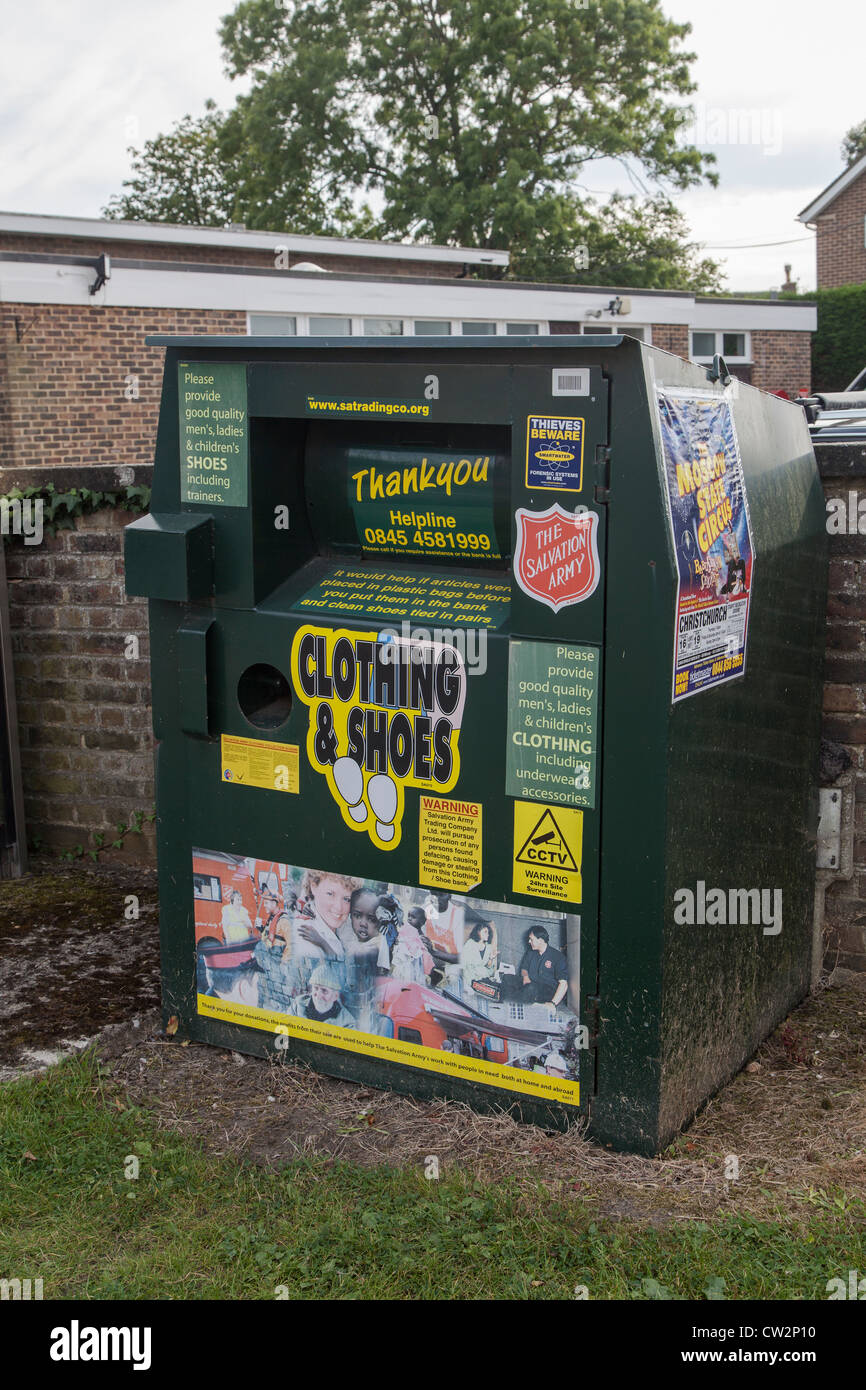 Esercito della salvezza la carità il punto di raccolta, Brockenhurst, Hampshire Foto Stock