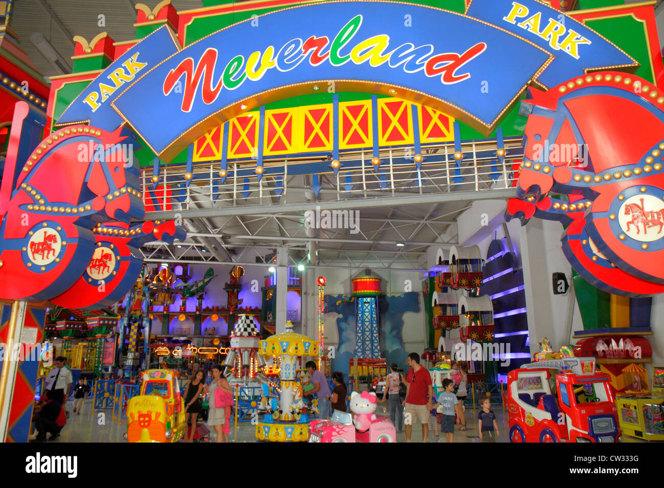 Mendoza Argentina,Villa Nueva,Mendoza Plaza,shopping shopper shopping negozi mercati di mercato acquisti di vendita, negozi al dettaglio negozi business business business Foto Stock