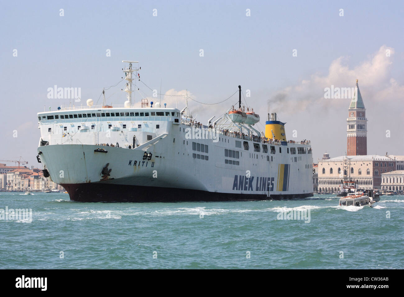 Traghetto Kriti II, IMO 7814058, (ANEK Lines) Foto Stock