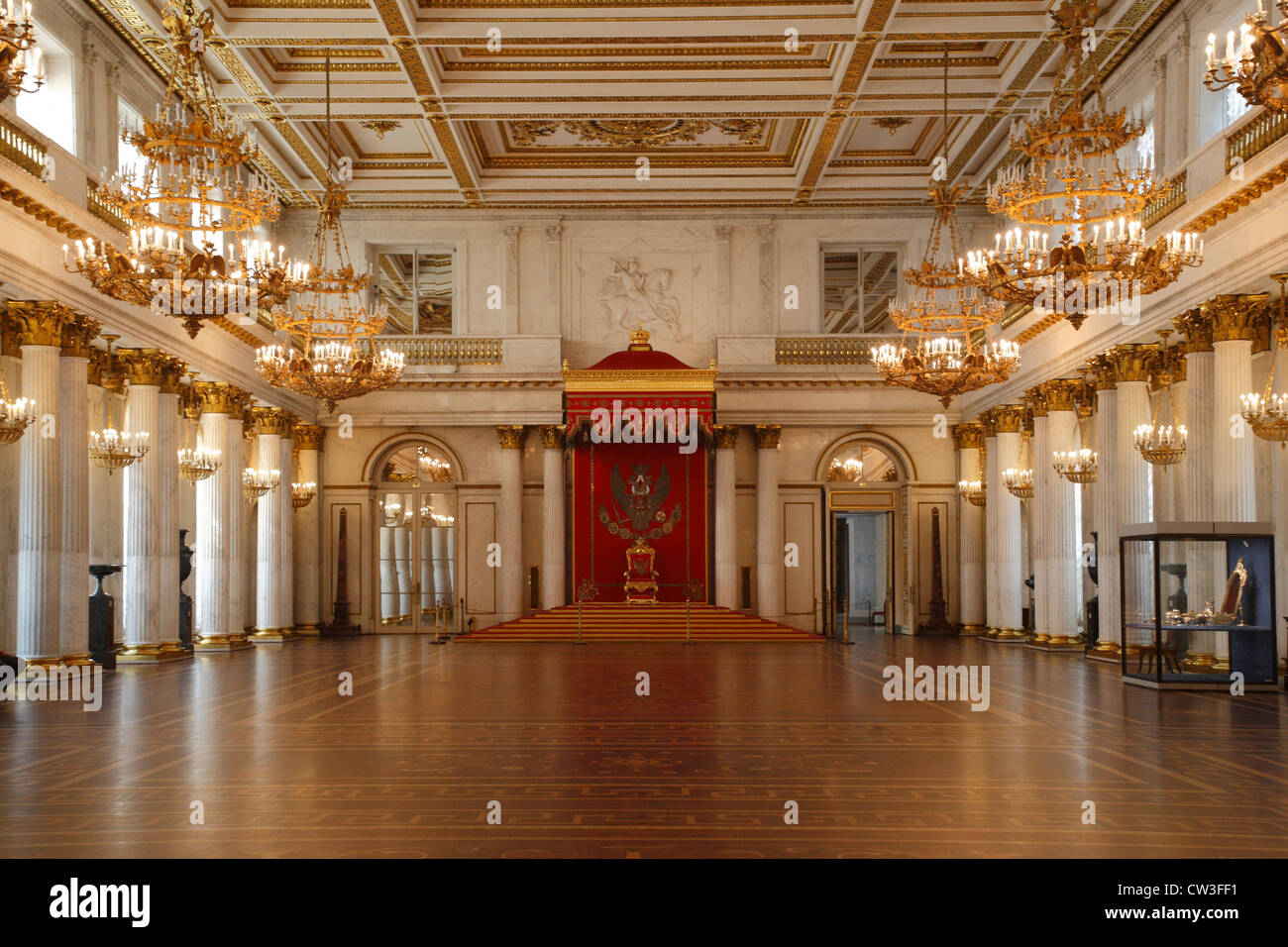 Russia San Pietroburgo, Palazzo d'inverno, sala del trono Foto Stock