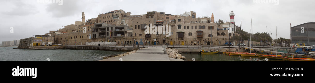 Scena panoramica del lungomare di Jaffa della vecchia città, Israele Foto Stock