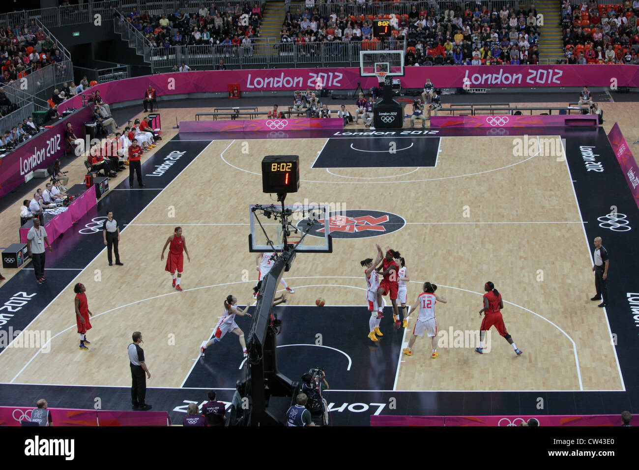 BASKETBALL ARENA presso il London 2012 Giochi Olimpici chiamato il cubo  Foto stock - Alamy