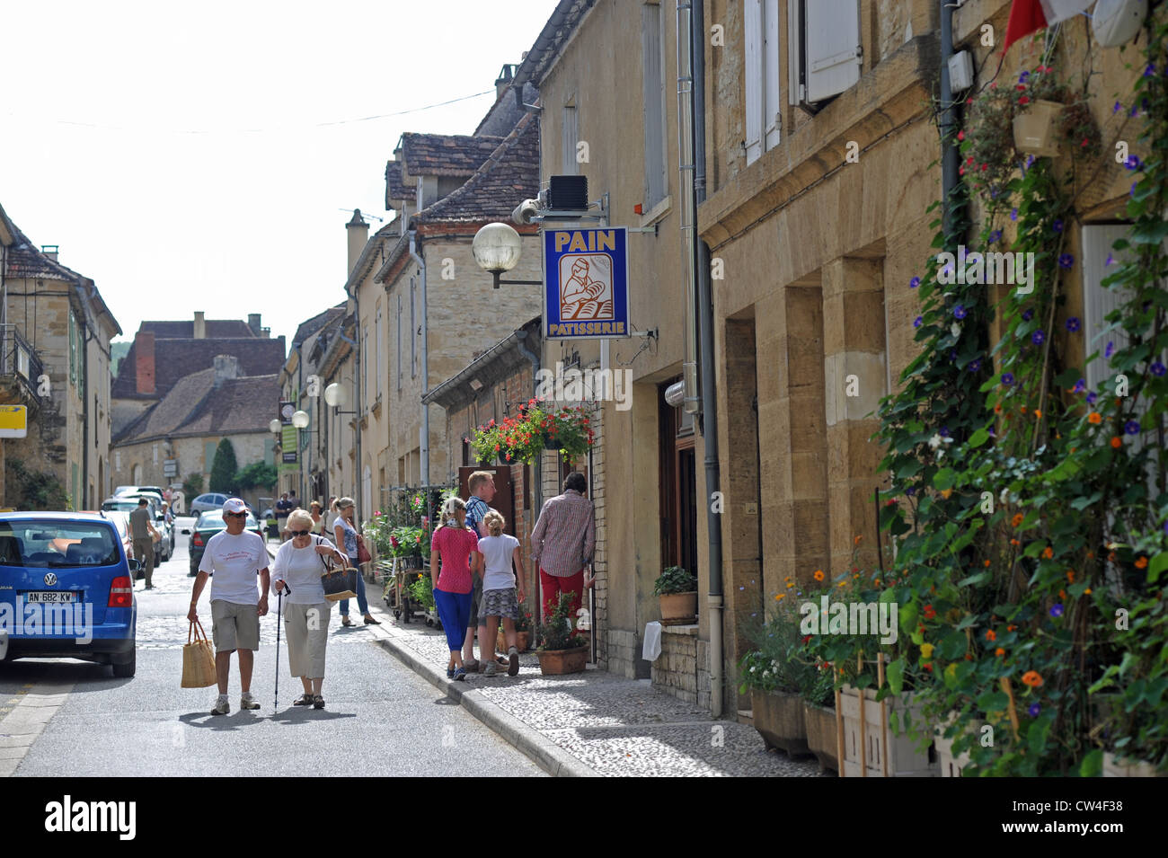 Il villaggio di Cazals nella partita la regione del sud-ovest della Francia Europa Foto Stock