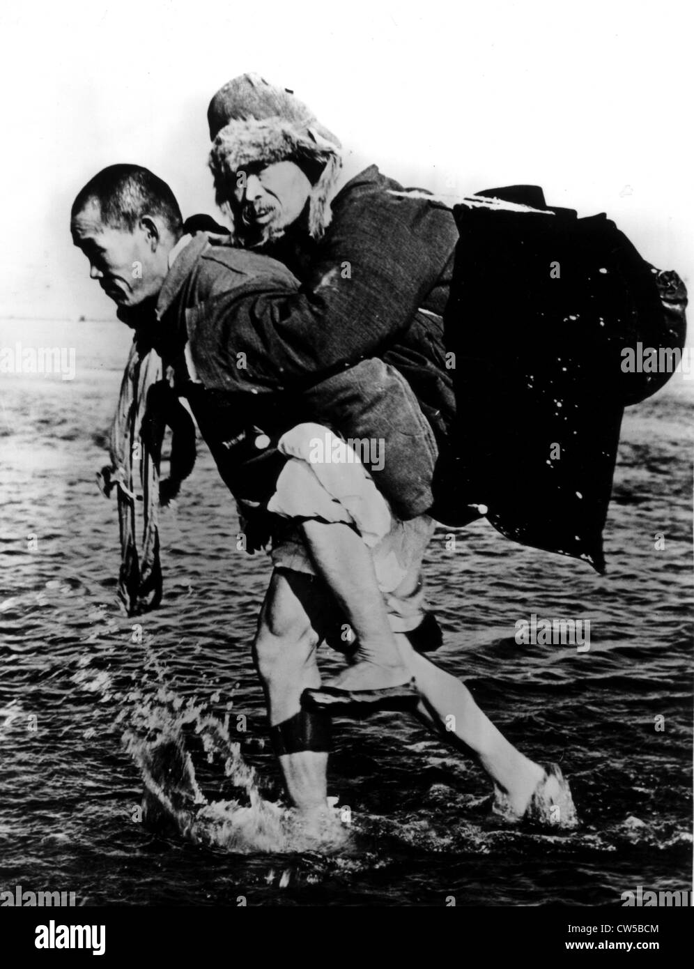 Guerra di Corea, coreani fuggono dalle forze comuniste Foto Stock