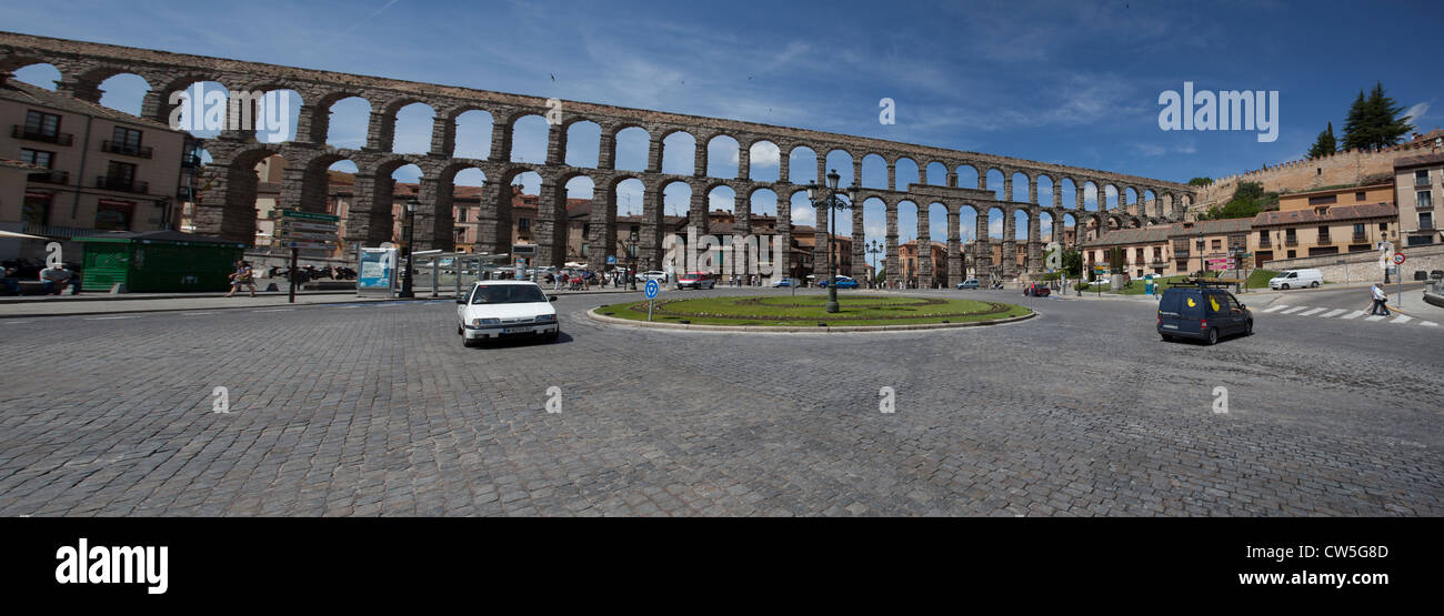 Acquedotto romano di Segovia, in Spagna, l'Europa. Vista di questo straordinario famoso simbolo di questo Sito del Patrimonio Mondiale dell'UNESCO. Foto Stock