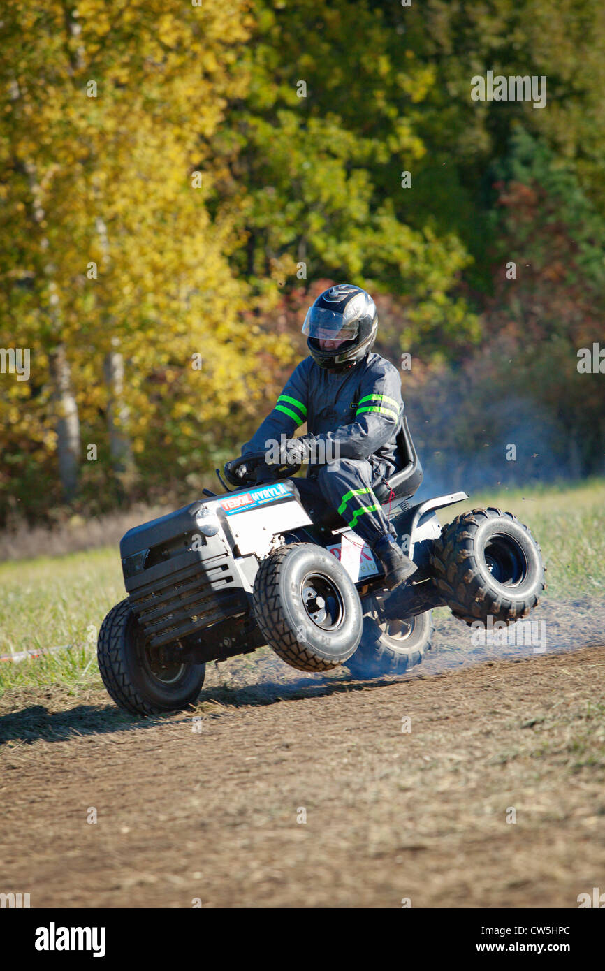 Tosaerba racing in Finlandia. Foto Stock