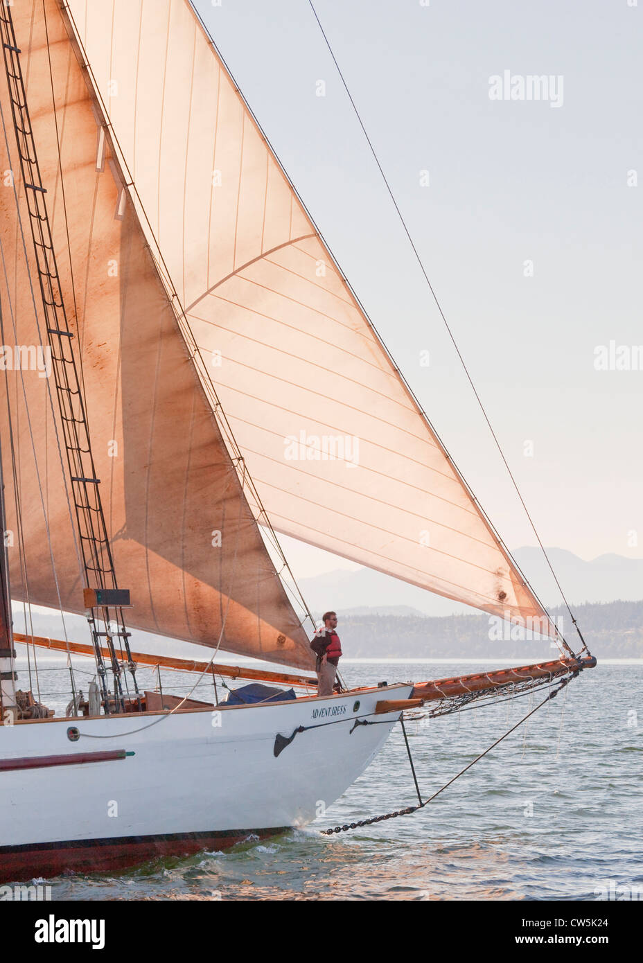 Barca a vela in oceano, Port Townsend, nello Stato di Washington, USA Foto Stock