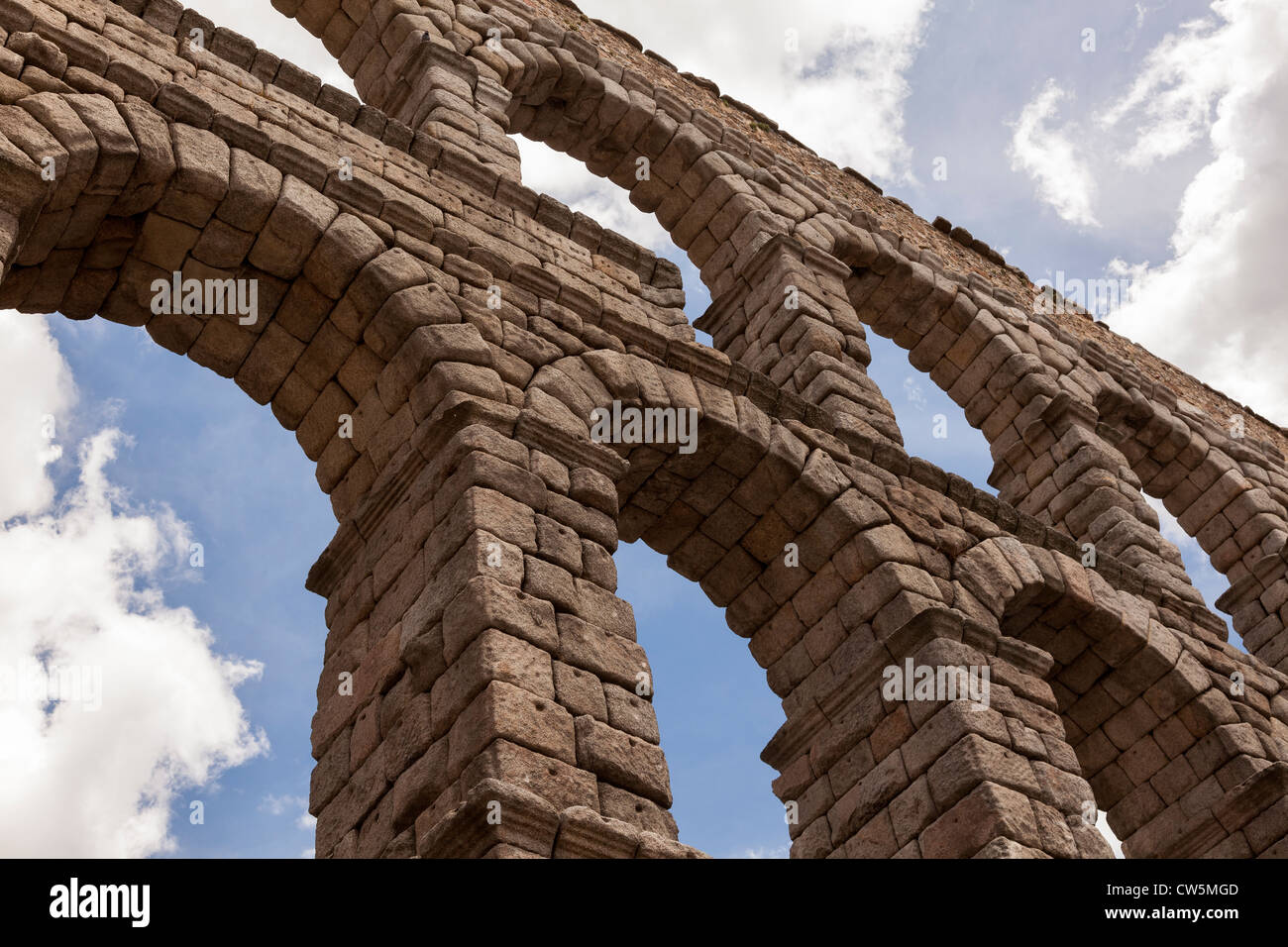 Acquedotto romano di Segovia, in Spagna, l'Europa. Vista di questo straordinario famoso simbolo di questo Sito del Patrimonio Mondiale dell'UNESCO. Foto Stock