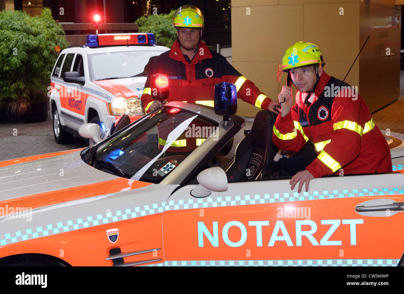 Medico di emergenza Foto Stock