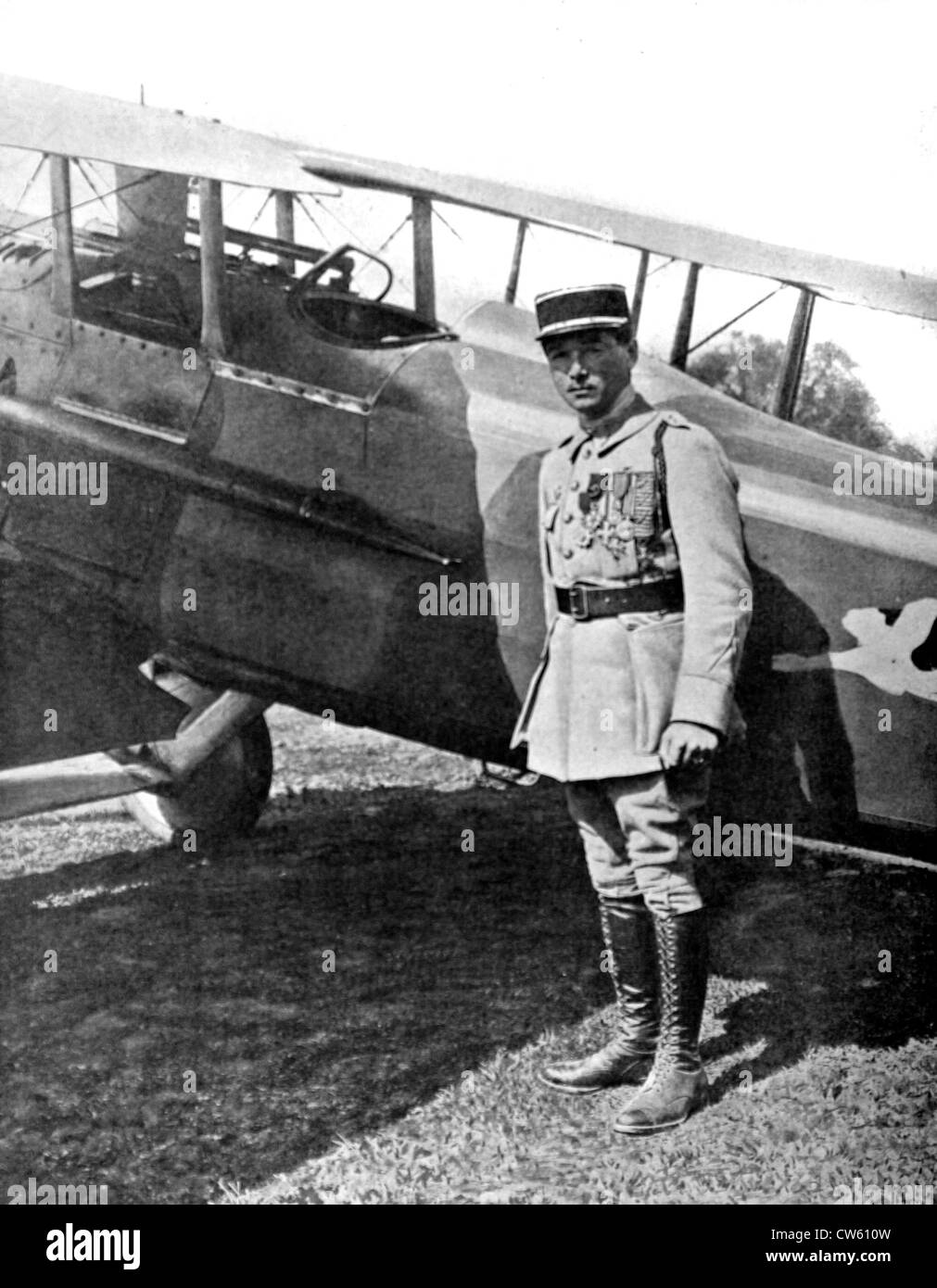 Guerra mondiale I. secondo tenente Fonck promosso a ufficiale della legione d'Onore (1918) Foto Stock