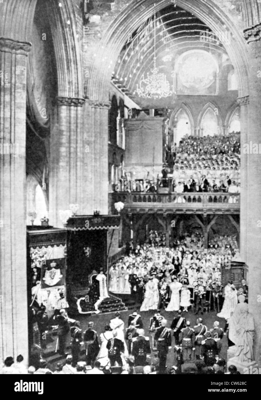 Incoronazione del Re Haakon VII e Regina Maud di Norvegia nella cattedrale di Trondhjem, 1906. Foto Stock