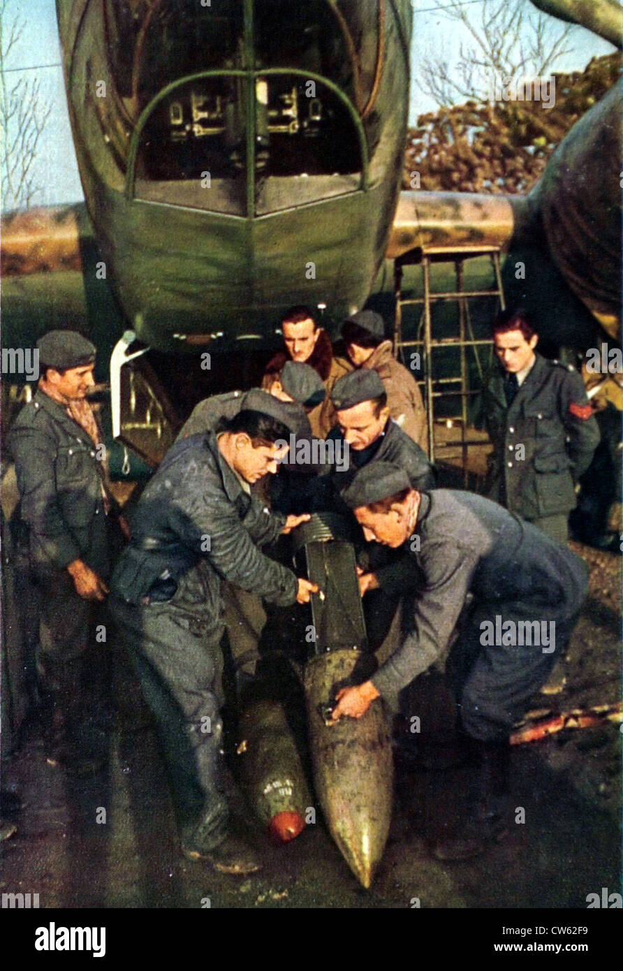 La seconda guerra mondiale. Combattenti italiani sulle coste del canale, in 'Signal', febbraio 1941. Foto Stock
