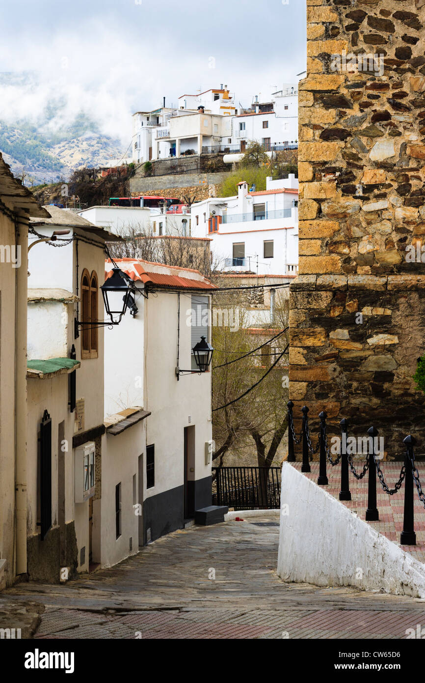 Villaggio Bayarcal nella Alpujarras orientali regione della Sierra Nevada. Vicino al confine di Granada e Almeria province. Andalusia, Foto Stock