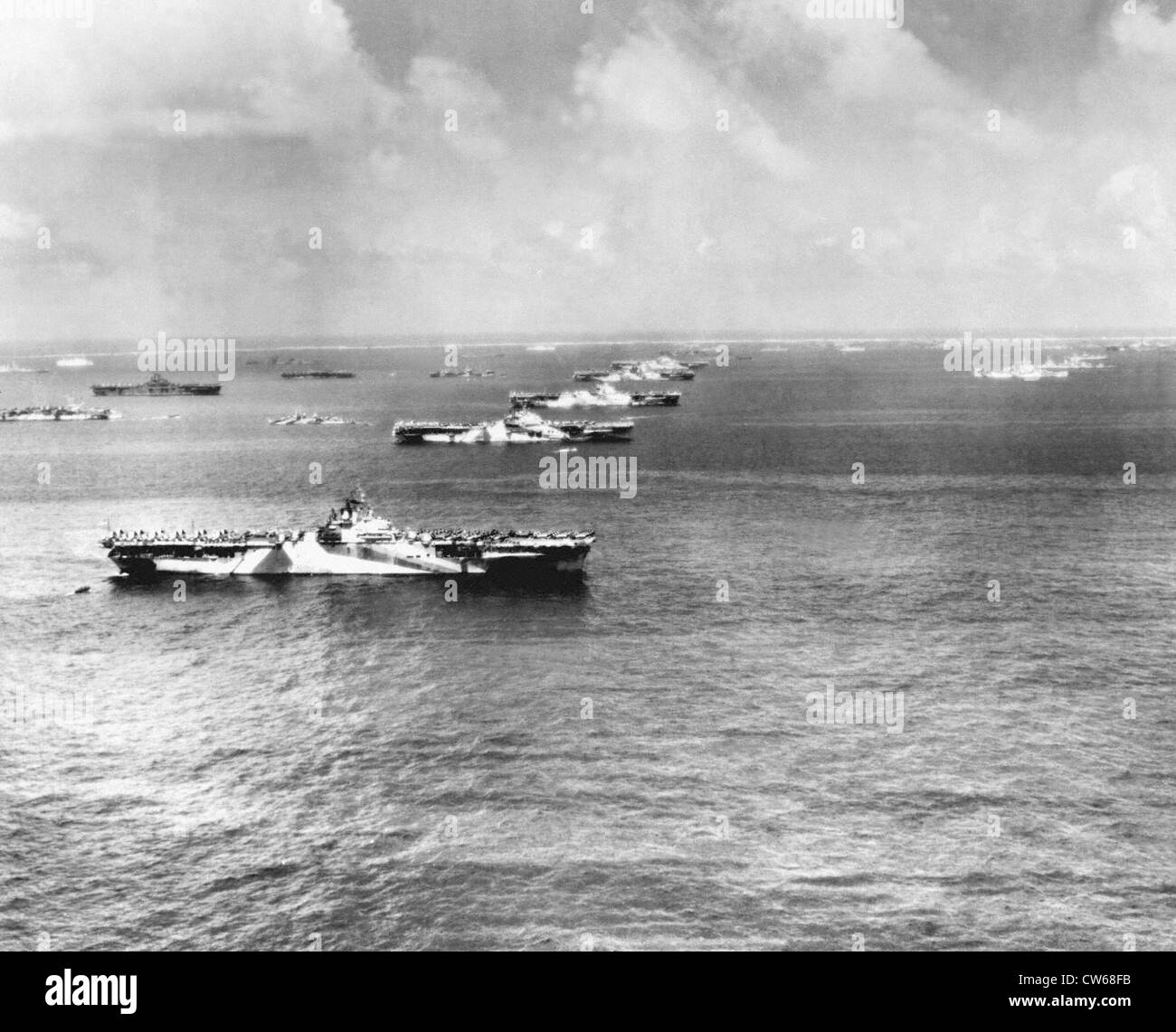 Le navi da guerra americane nel Ulithi atoll (Pacifico), 1944. Foto Stock