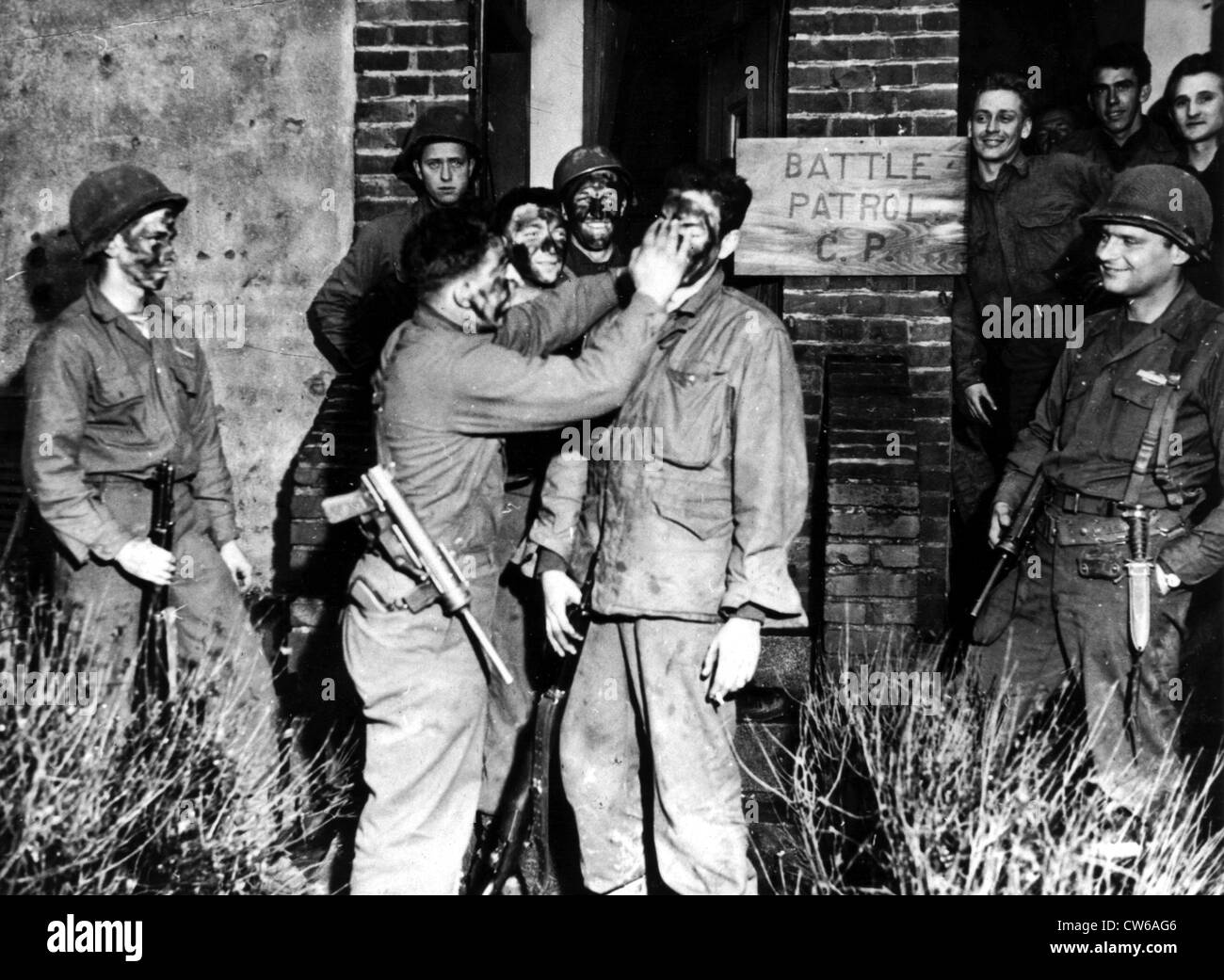 U.S Combattere la squadra si prepara per la missione (Germania) 1945 Foto Stock