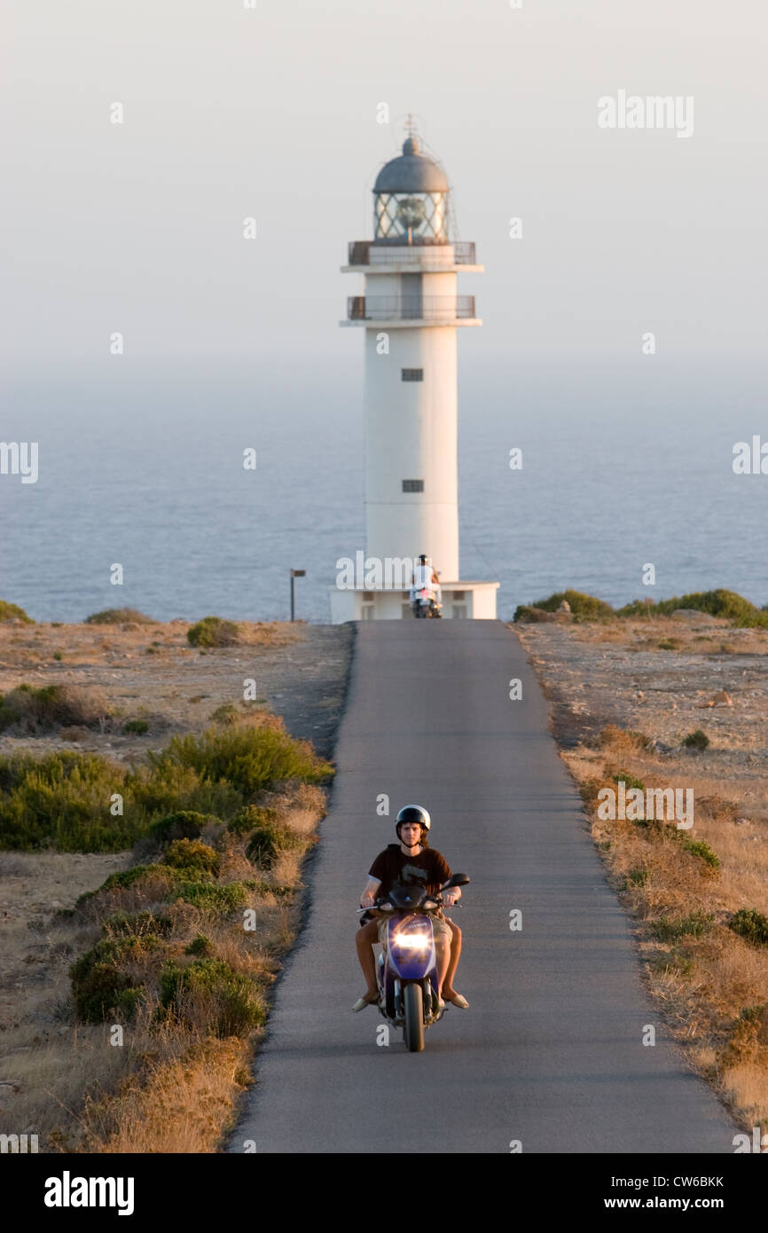 Lungo la strada a Es Cap de Barbaria lighthouse, Formentera Foto Stock