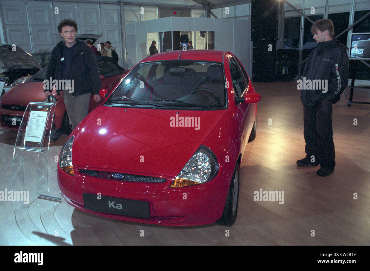 Colorado Red Ford Ka in un motor show di Bucarest, Romania Foto Stock