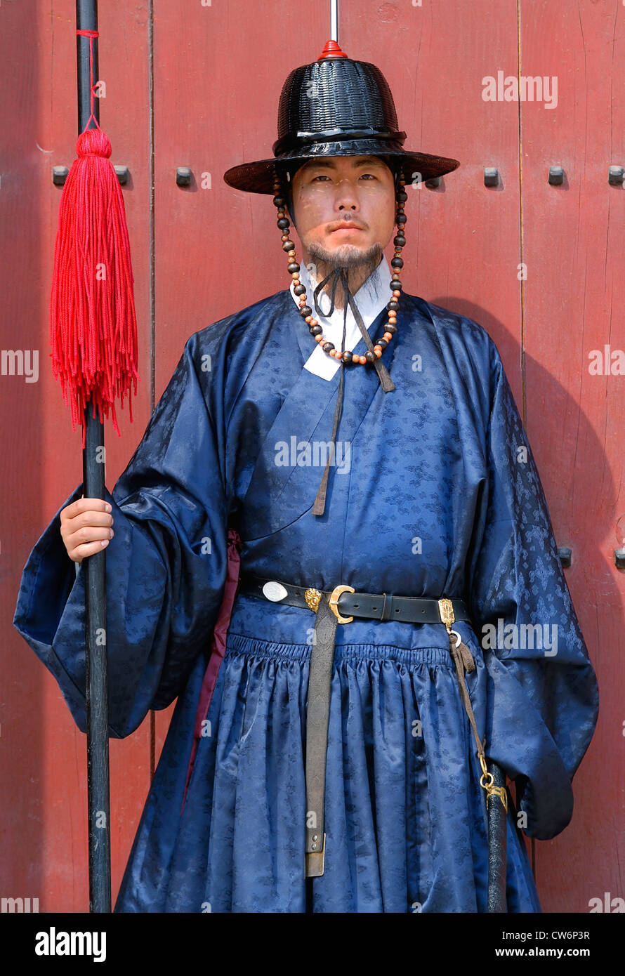 Il coreano Guardia Imperiale Gli Stati presso il Palazzo Gyeongbokgung a Seul, in Corea del Sud Seoul Foto Stock